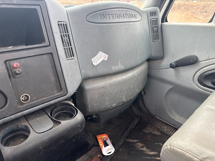 2002-international-4300-sba-image-30