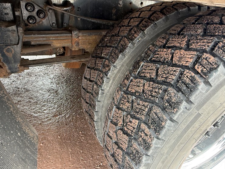 2018-ford-f650-image-66