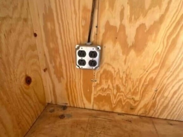 2001-gmc-3500-image-25