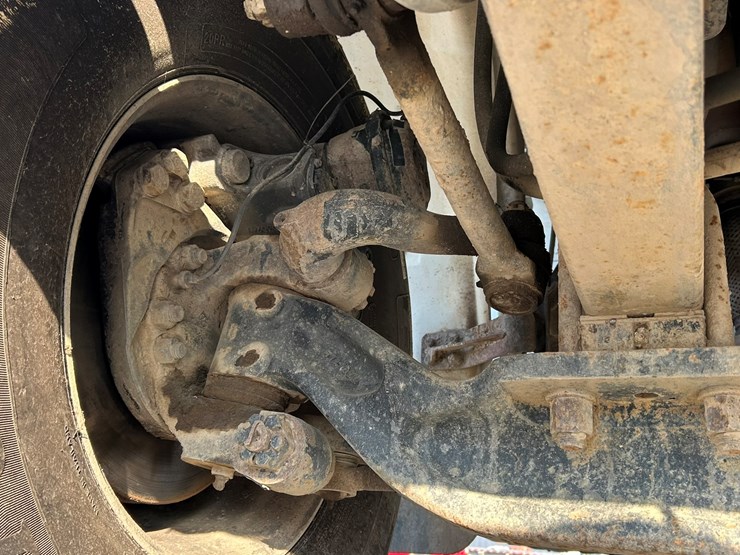 peterbilt-365-image-72