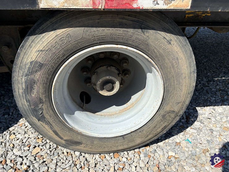 1998-cherokee-r20-20+5-dual-t/a-tag-trailer-image-19