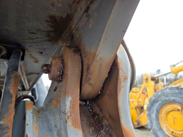 skyjack-sj1056ths-image-54