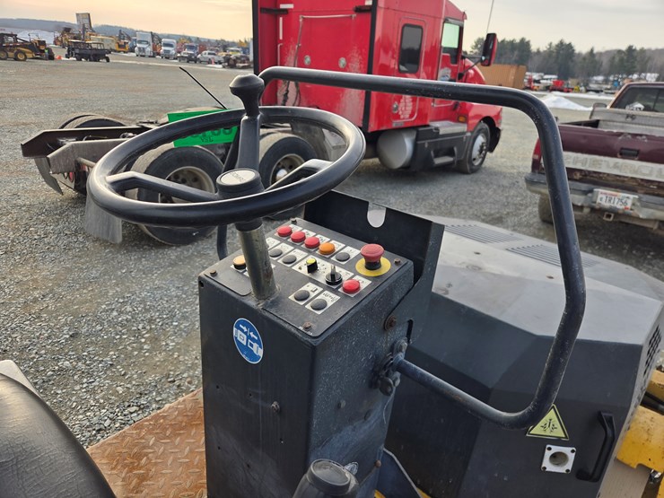 bomag-bw120ad-3-image-35