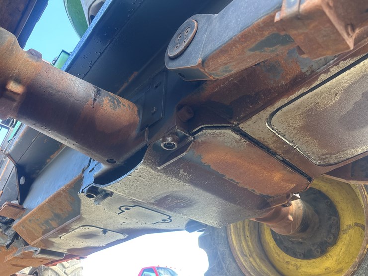 deere-1110e-image-104