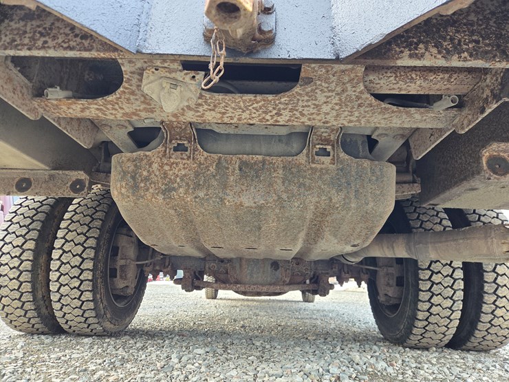 2018-ford-f550-xl-image-47