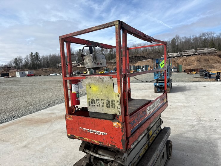 2008-skyjack-sjiii3219-image-11