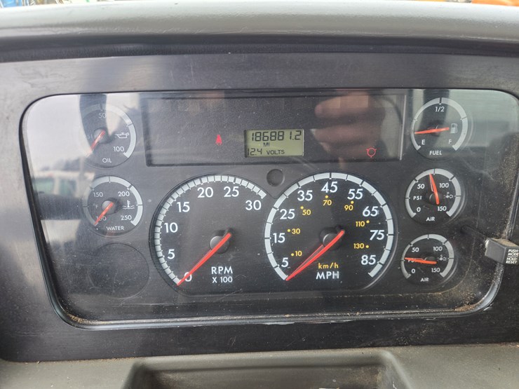 2006-caterpillar-c15-image-81