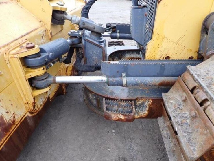 2018-deere-450k-image-23