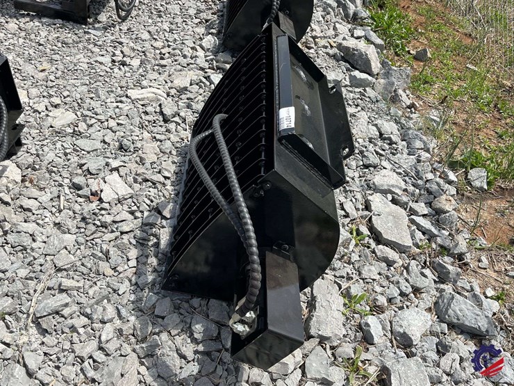 unused-2026-ce-36"-mixing-bucket-attachment-image-2