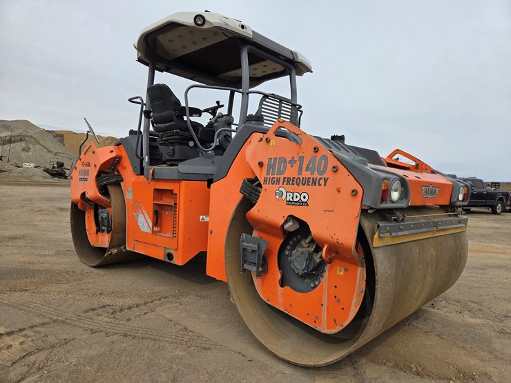 2012-hamm-hd140-image-3