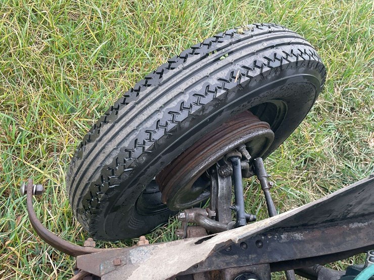 1935-ford-wrecker-image-14