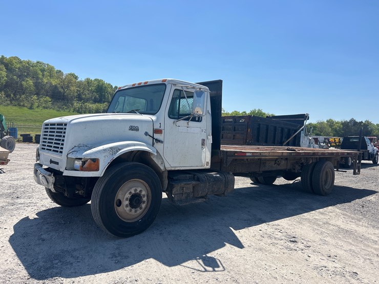 1998-international-4700-image-2