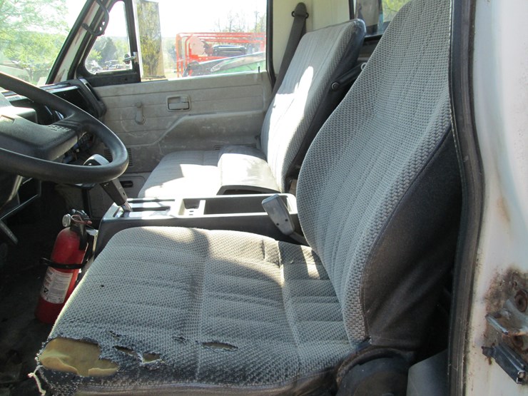 1994-chevrolet-w4-image-21