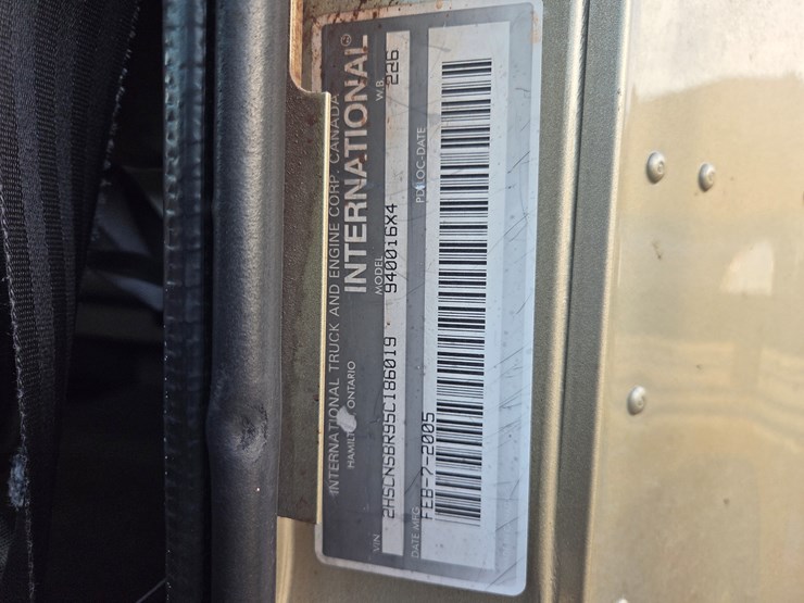 2005-caterpillar-c13-image-87