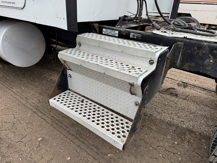 1995-kenworth-t600-image-17