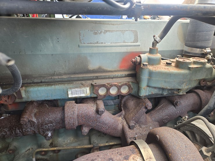 1992-massey-ferguson-8-image-56