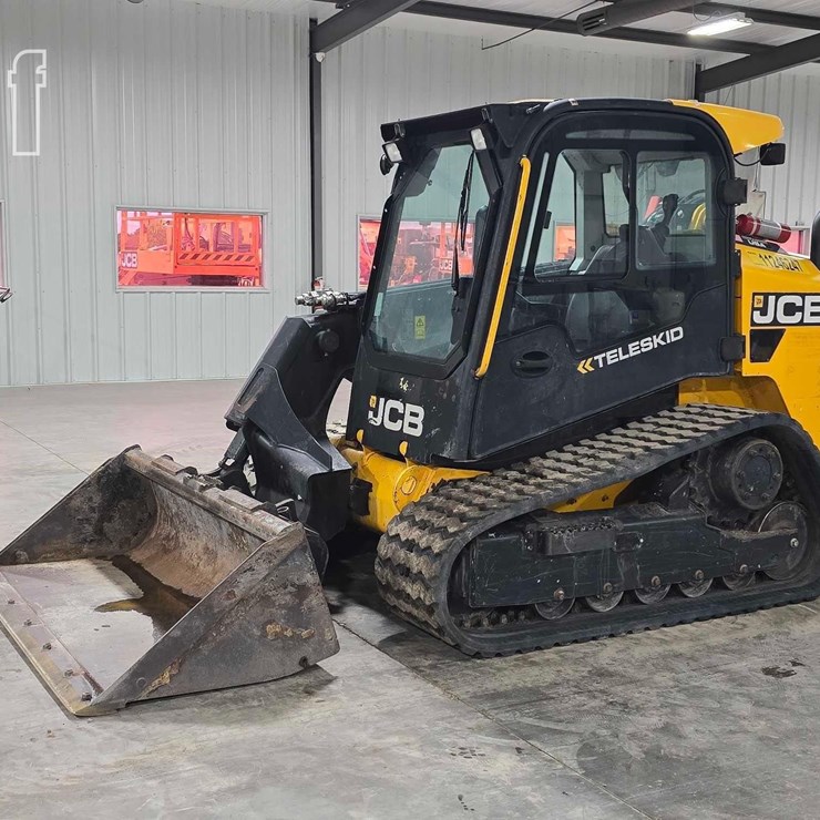 2021 JCB 3TS-8T