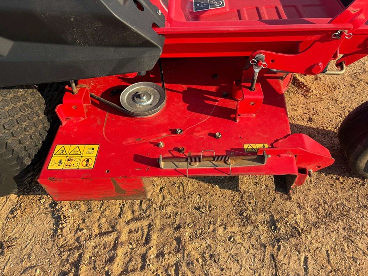 2019-gravely-zt-x-52"-zero-turn-mower-(631-hours)-image-15