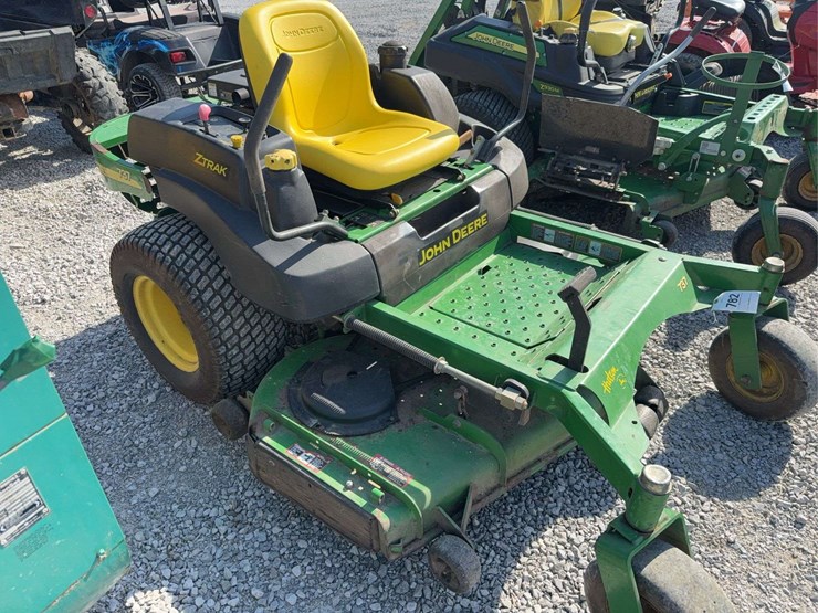 john-deere-la-image-2