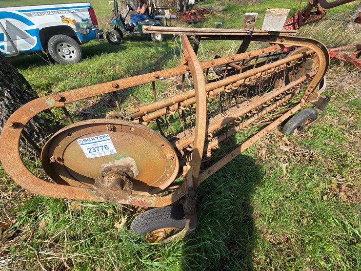 john-deere-350-image-3