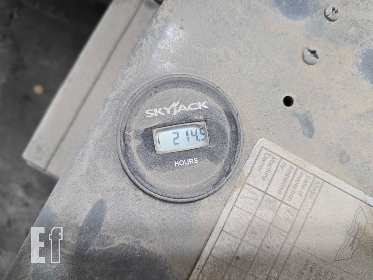 2017-skyjack-sjiii3226-image-13