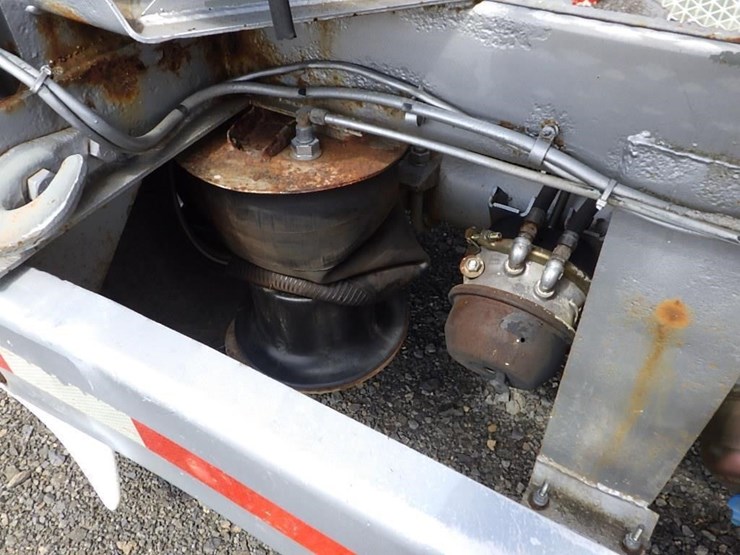 1998-fruehauf-tank-image-9