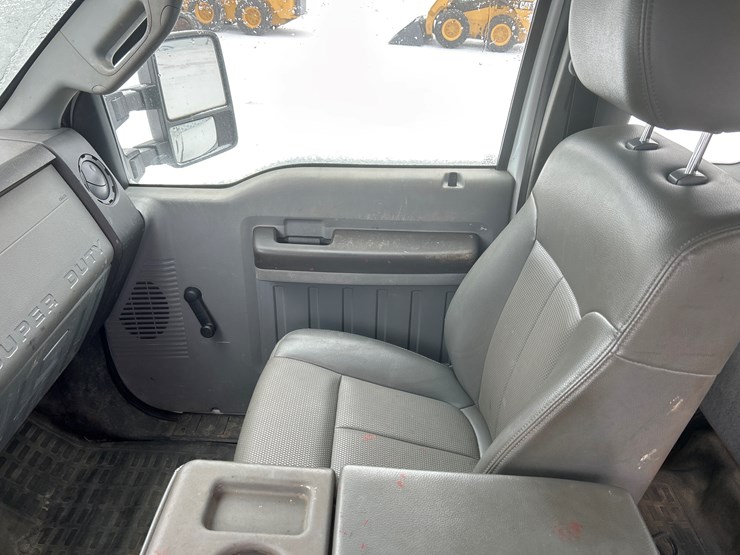 2014-ford-f250-image-46