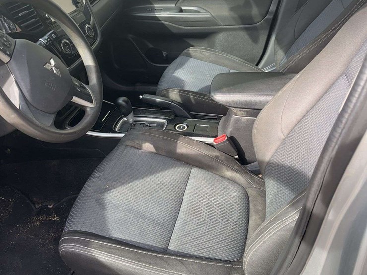 2018-mitsubishi-outlander-image-5