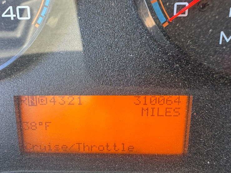 2018-international-4000-image-47