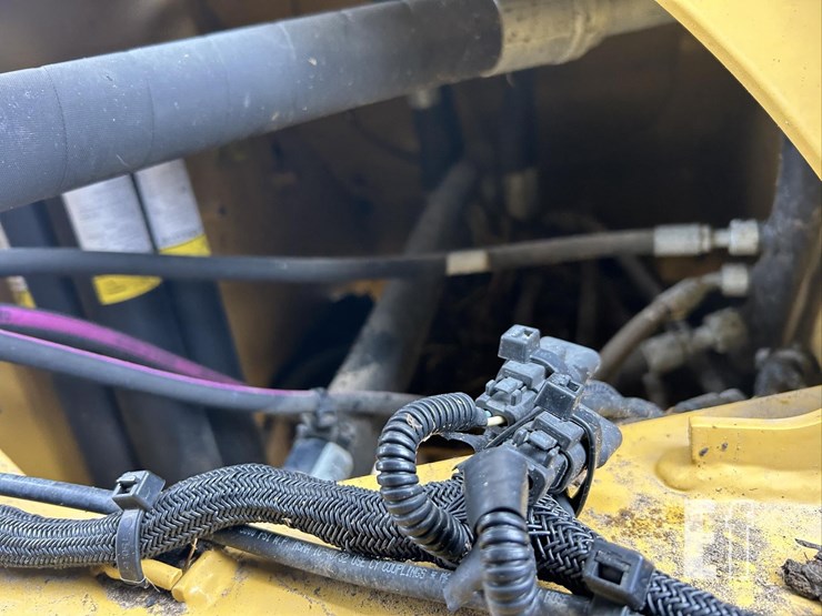 2016-caterpillar-930m-image-80