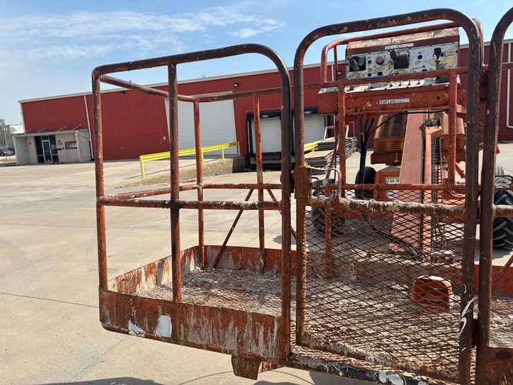 1996-jlg-40h-image-39