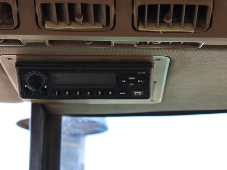 1985-john-deere-4850-image-47