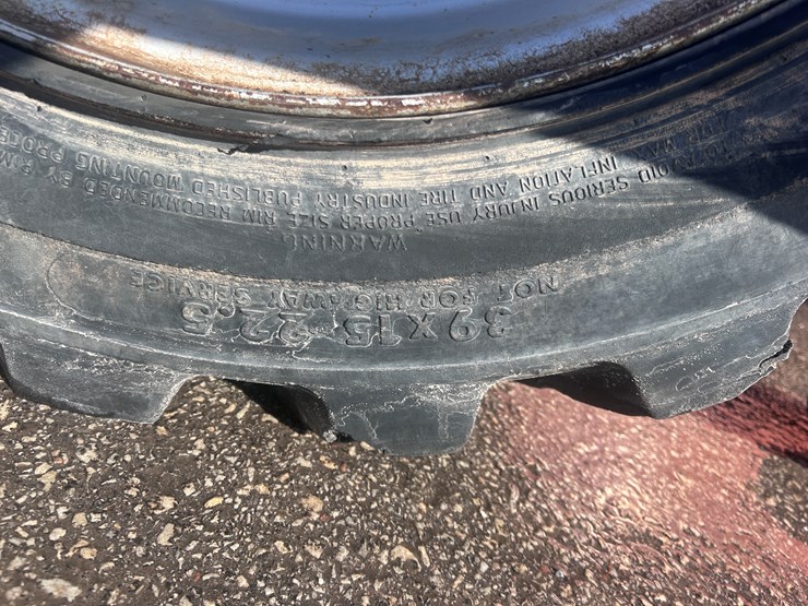 2011-jlg-660sj-image-52