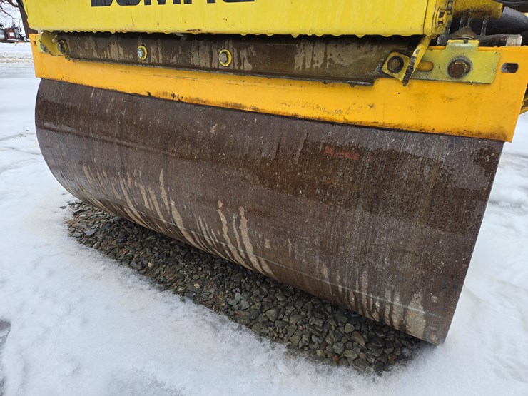 2004-bomag-bw120ad-4-image-39