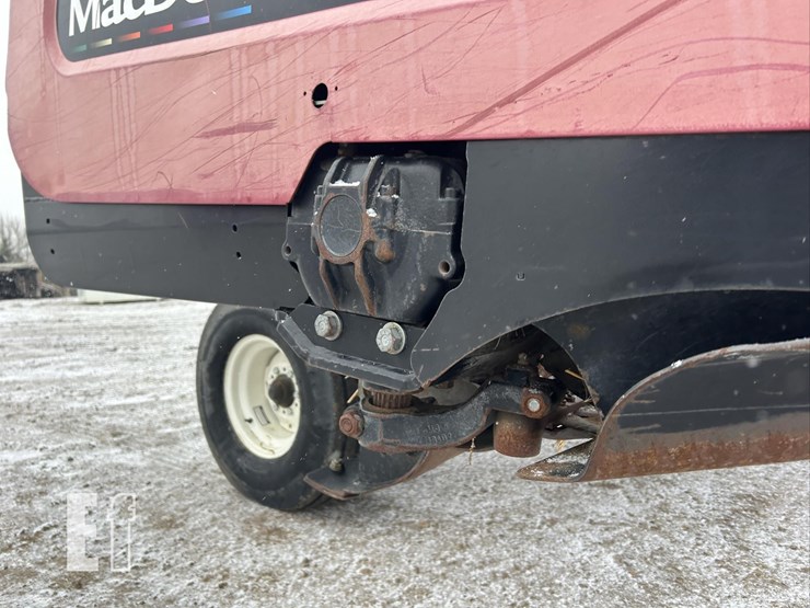 2013-mac-don-a30-d-image-71