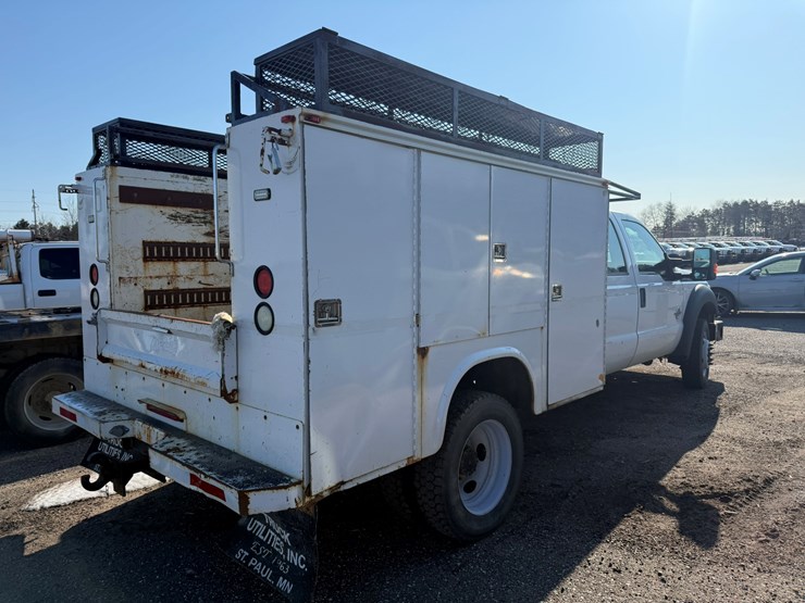 2012-ford-f550-xl-image-5