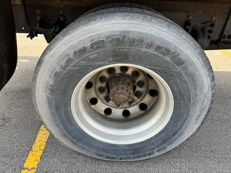 #2160-•-2006-freightliner-business-class-m2-box-truck-image-51