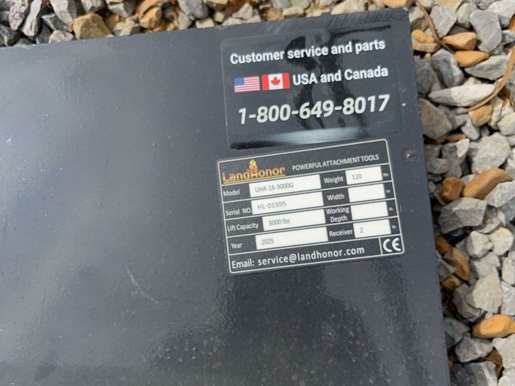 land-honor-skid-steer-utility-hitch-adapter-2"-receiver-image-4