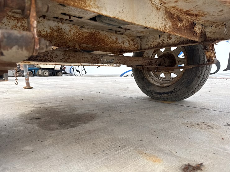 massey-ferguson-8-image-35