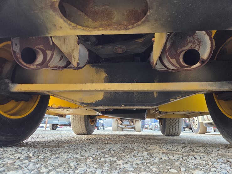 massey-ferguson-8-image-40