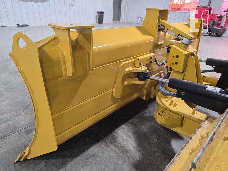 2002-caterpillar-d3-lgp-image-12