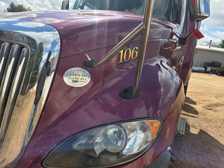 2012-international-prostar-image-10