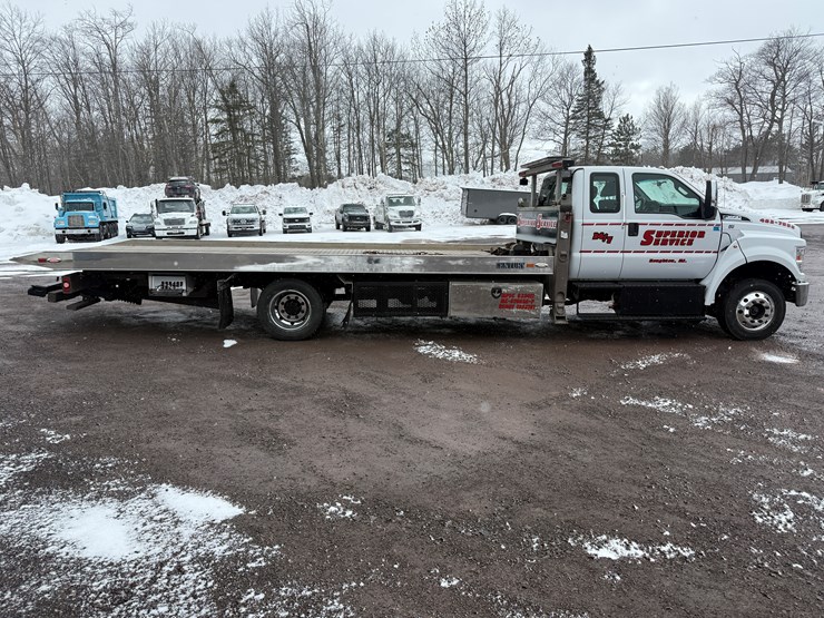 2018-ford-f650-image-6