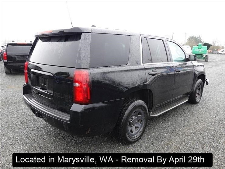 2016-chevrolet-tahoe-image-15