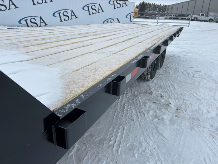 2026-massey-ferguson-8-image-16