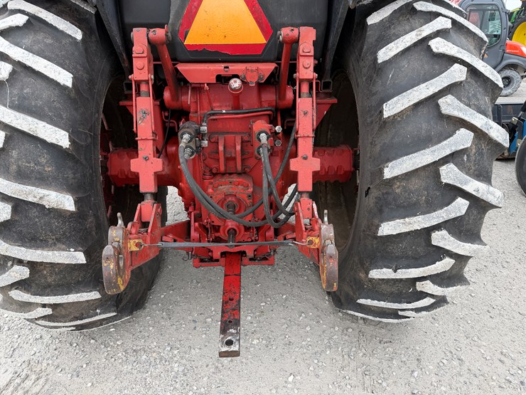 international-986-image-18