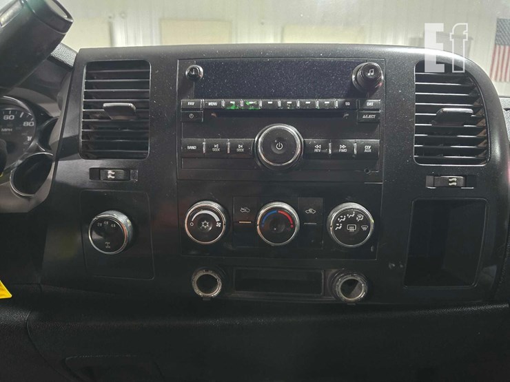 2007-chevrolet-3500hd-image-15