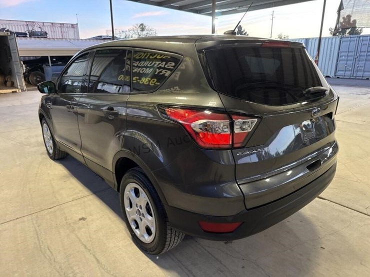 2017-ford-escape-image-6