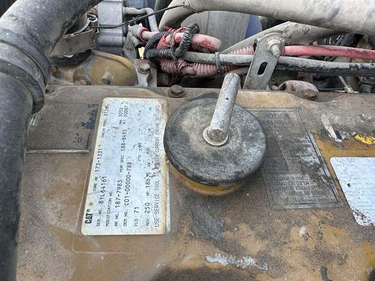 freightliner-fl70-image-52