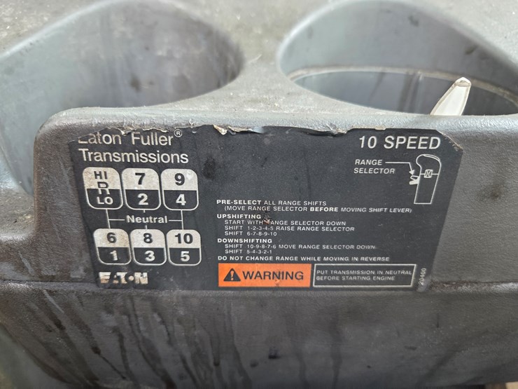 2012-international-prostar-image-46